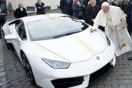 Рим папасының ламборджиниі аукционда 715 мың еуроға сатылды