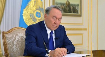 Нұрсұлтан Назарбаев 4 заңға қол қойды