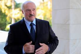 БАҚ: Лукашенко Путинге ренжіп, Бейжіңдегі форумнан кетіп қалды