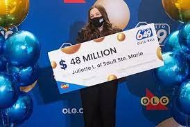 18 жастағы канадалық оқушы лотореядан 36 млн АҚШ долларын ұтып алды