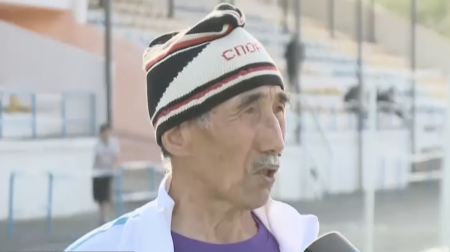 85 жастағы қызылордалық марафоншы тың жүруінің сырын бөлісті