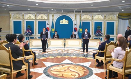 Қасым-Жомарт Тоқаев Корея Республикасының Президентін қарсы алды
