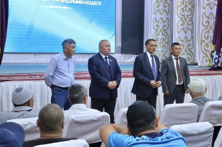 Аудан әкімі Нағи Ілиясов және Шаған ауылдарының тұрғындарымен кездесті