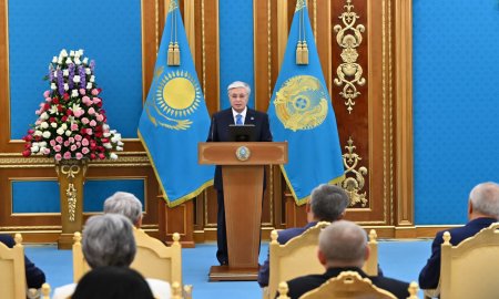 Мемлекет басшысы Қасым-Жомарт Тоқаев медицина саласы қызметкерлерін марапаттау рәсімінде сөз сөйледі
