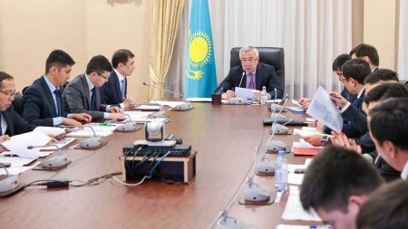 Экономикалық штаб: Қазақстан ЖІӨ өсіміне қалай қол жеткізбек?