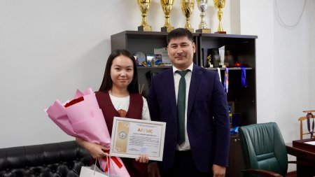 Журналистер қауымы құрмет төрінде