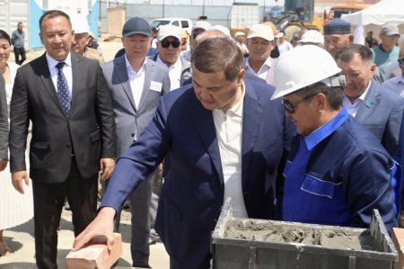 Жалаңаш ауылында жаңа мектептің іргетасы қаланды