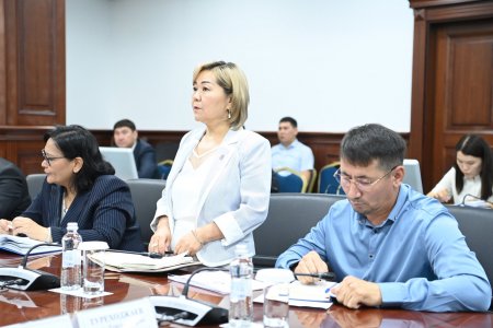 «Жайлы мектеп» ұлттық жобасын іске асыру барысы талқыланды