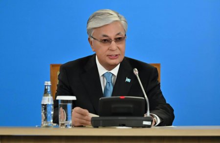 Президент Қасым-Жомарт Тоқаев Вашингтонда Әзербайжан мен Армения елдері арасында қол қойылған келісімді тарихи жетістік деп санайды