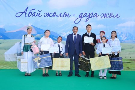 Абай – дана,  Абай – дара қазақта