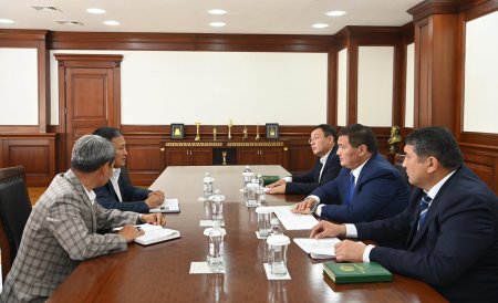 Шөл және шөлейтті жерлерге төзімді ағаштар егу мәселесі талқыланды