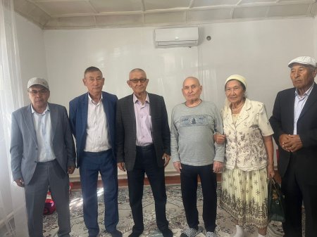 Мәртебесі биік қариялар