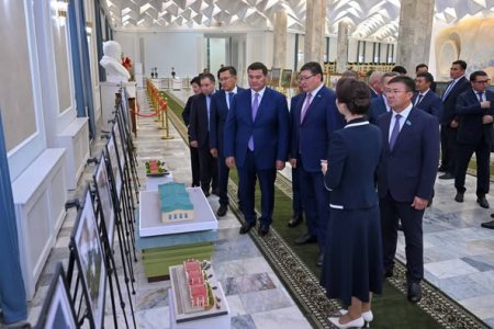 Семейдегі Қызылорда облысының өнер күндері аясында «Сыр өңірі – түркі өркениетінің алтын бесігі» атты көрме өтті
