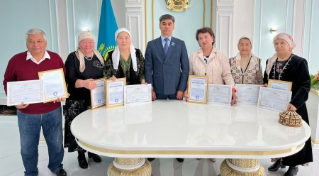 Ардагерлер мереке  мезіретін сезінді