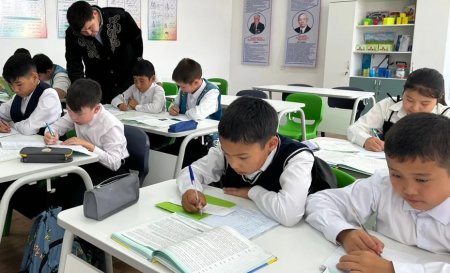 «Болашақ» түлегі ауылда оқушыларды жаңаша оқытып жүр