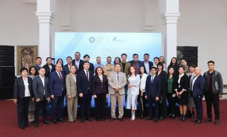 Алматыда журналистер клубының кеңeйтілген отырысы өтті