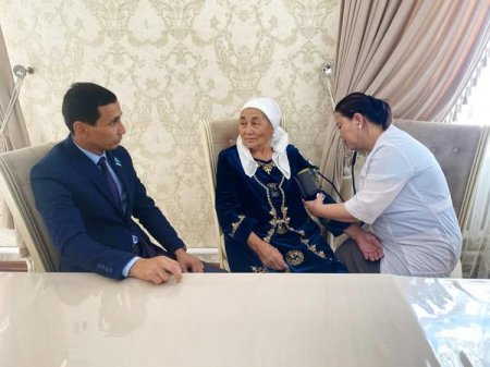 «Ардагерлерді ардақтайық» жобасы аясында қарияларға тегін медициналық қызмет көрсетілді