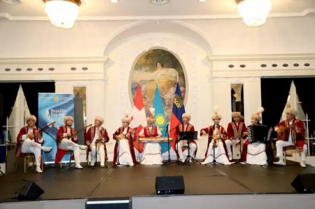 Cыр өнерпаздарының мерекелік концерті Швейцарияның Берн қаласында қорытындыланды