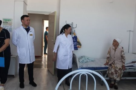 Бас дәрігер науқастардың жағдайын білді