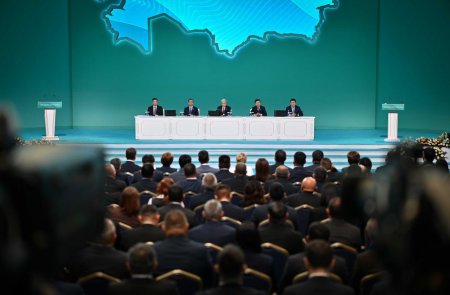 Әкім – халықпен тікелей жұмыс істейтін мемлекеттік қызметш