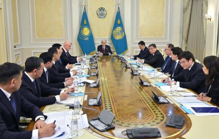 Өңірлік жүк авиахабтарын дамыту жөнінде кеңес өтті