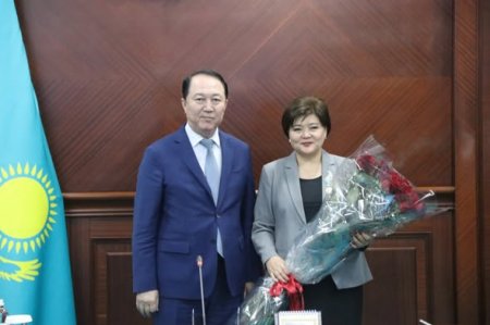 Әріптестері Бейбіткүл Кәрімованы жаңа қызметке шығарып салды