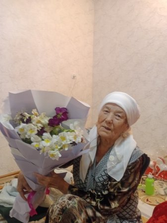 Он бір  қыз тапқан ана