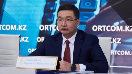 Тоқаев Активтерді қайтару жөніндегі комитеттің төрағасын лауазымынан босатты