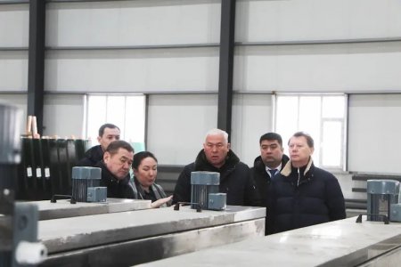 Мәжіліс депутаттары индустриялық аймақта орналасқан «AynaGlass» зауытына барды Қоғам 09.01.2026 10:30