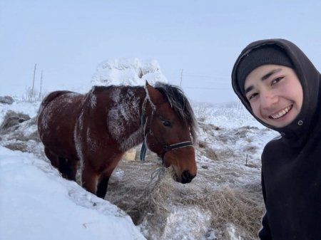 «6 миллион теңгеге дейін табыс табуға болады»: 16 жастағы қазақстандық жұртты тәнті етті