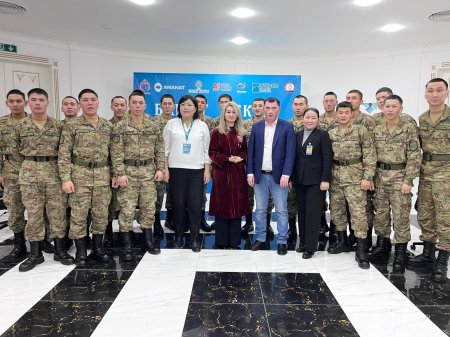 Сарбаздарға сала мамандарымен кәсіби кеңес берілді