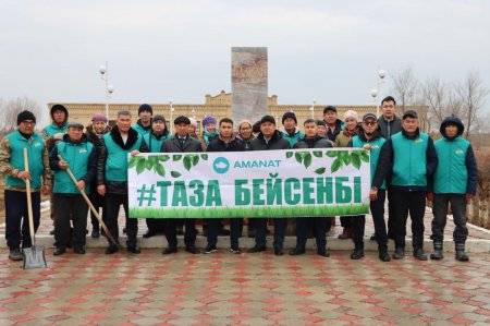 «Таза бейсенбі»: «Қалжан ахун» мешіт-медресесі тазартылды