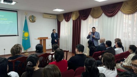 Жаңа Конституцияның мазмұны кәсіби ортада сараланды