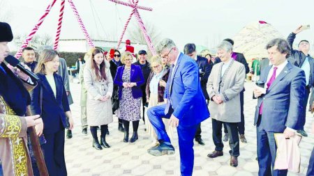 Еуропалық Одаққа мүше мемлекеттердің елшілері – Сыр елінде