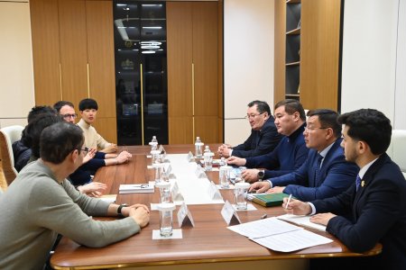 Аймақ басшысы Б.Өтемұратов қорының өкілдерімен және Берклидегі Калифорния университетінің ғалымдарымен кездесті