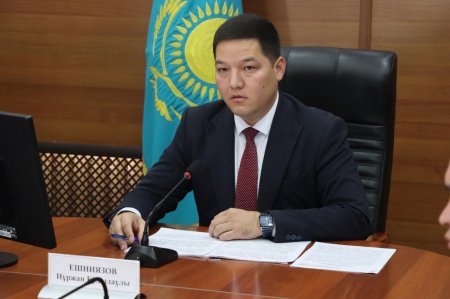 Әдеп жөніндегі уәкіл азаматтарды жеке қабылдады