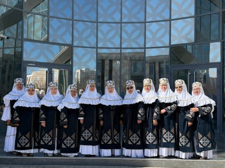 Ұлт өнерін ұлықтаған аналар