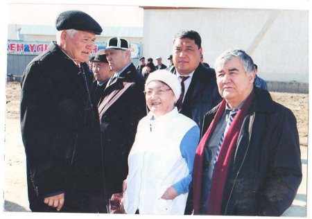 Қос қаламгер сапары