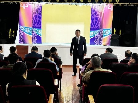 Есеп беру кездесуін өткізді