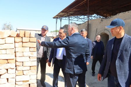 Аудан әкімі кірпіш зауытының жұмысымен танысты