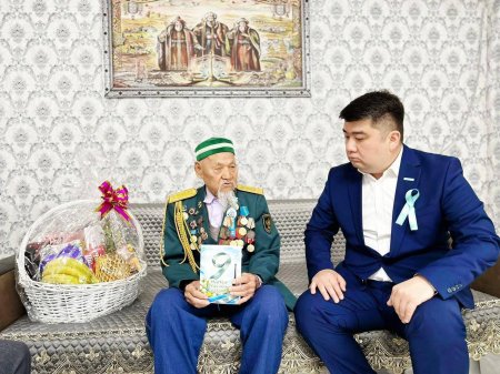 Ардагерлерді ардақтайық: майдангерге құрмет көрсетті