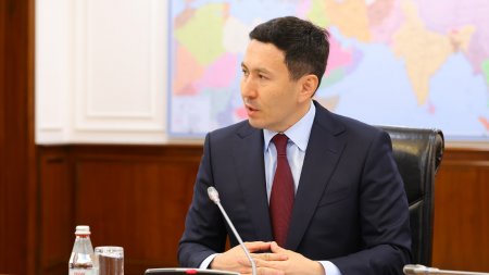 «Таза Қазақстан»: Олжас Бектенов экотуризм мен экологиялық инфрақұрылымды дамытуды күшейтуді тапсырды