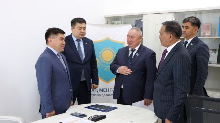 Қызылордада «Заң керуені» акциясы бастау алды