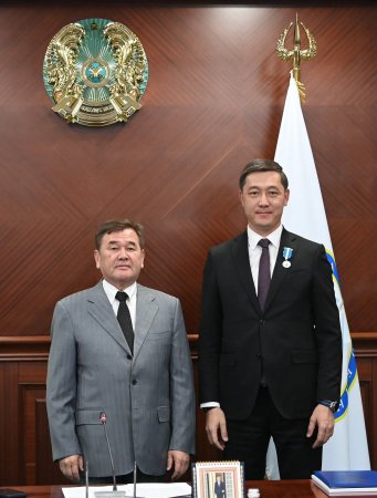 Әріптестері Ардақ Зебешевті жаңа қызметке шығарып салды