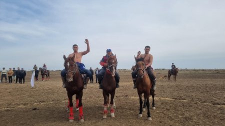 Күш пен білек сыналатын спорт