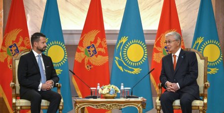 Қазақстан мен Черногория президенттері шағын құрамда келіссөз жүргізді