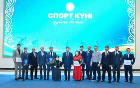«Біз бірлескен жобаларды дамытып, тиімді әдіс-тәсілдермен тәжірибе алмасуға, көшбасшылар мен үйлестірушілерді даярлауға тиіспіз», – Аида Балаева ТМД волонтерлерінің I форумында