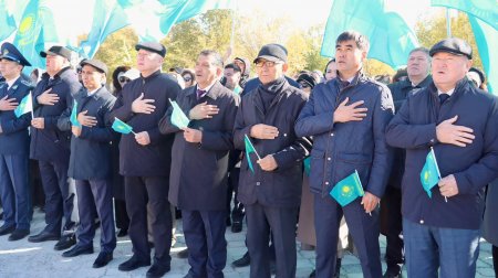 Сырдария ауданында мемлекеттік ту көтеру рәсімі өтті